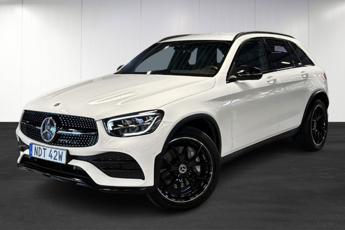 220 D 4MATIC | Amg line | Navi | Nightpackage |