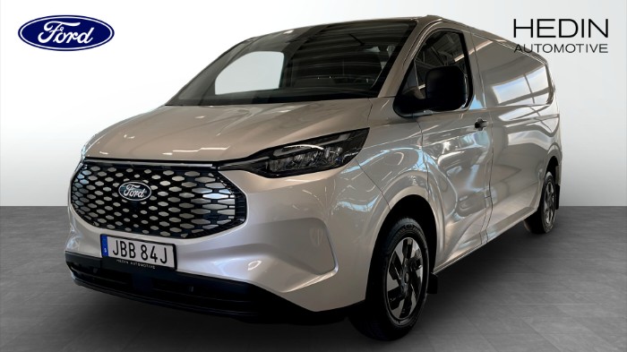 E-CUSTOM V710 24.50 TREND SKÅP 320L 218 A RWD
