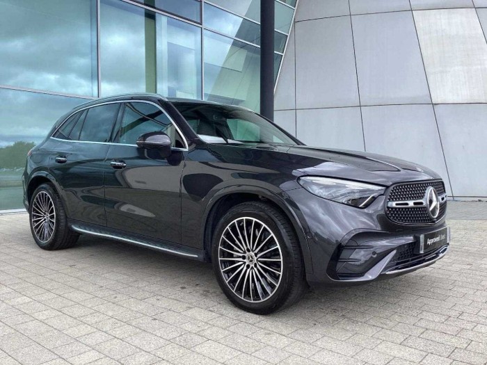 220d 4Matic AMG Line Premium + 5dr 9G-Tronic