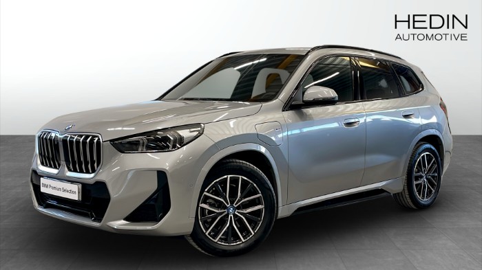 xDrive 25e M Sport Rattvärme H/K Drag Adaptiv farthållare