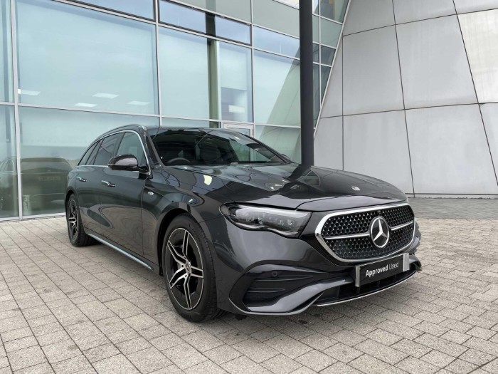 2.0 E300e 25.4kWh AMG Line (Premium) Estate 5dr Petrol Plug-in Hybrid G-Tronic+ Euro 6 (s/s) (313 ps)