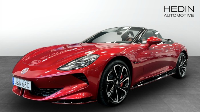 CYBERSTER GT AWD 77 KWH RED INTERIOR