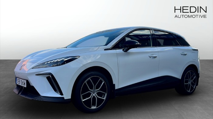 MG4 LR LUXURY 64 KWH DEMO 15.000:- Laddkort Ingår*