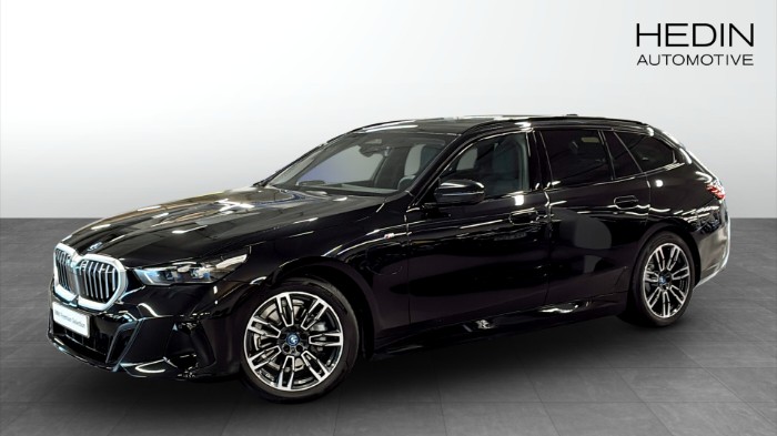 xDrive Touring M Sport Active Edition Travelpkt Dragkrok