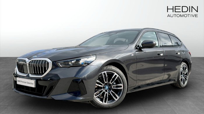 xDrive Touring M Sport Värmare Drag H/K ljud