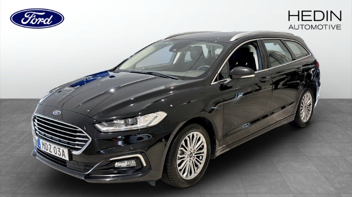 TITANIUM Hybrid E-CVT 187hk
