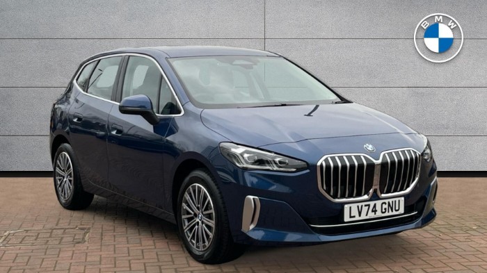 220i Luxury Active Tourer