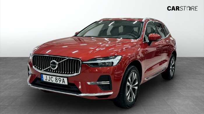 RECHARGE T6 AWD (350hk) CORE / PANORAMA