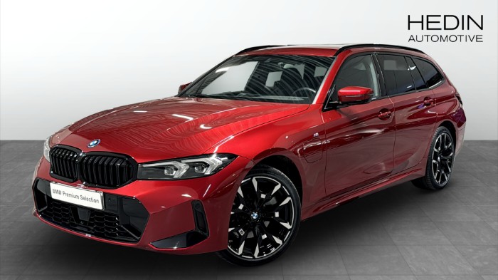 xDrive Touring  M-Sport / Drag / Adaptiv farthållare / 19"