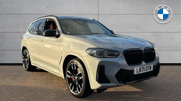 X3 M40i