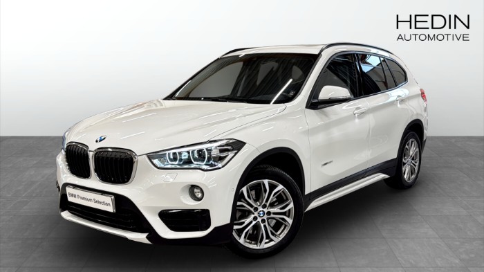 xDrive 20i Sportline Drag Panorama Rattvärme HUD Navi