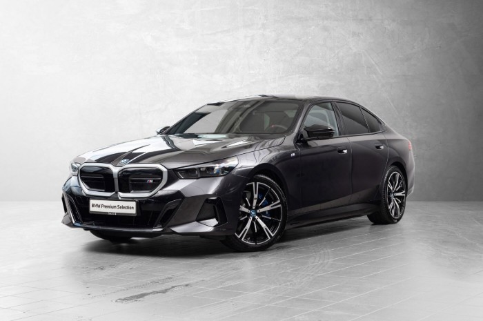 xDrive Fully Charged (K)