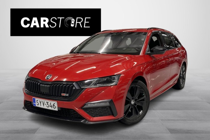 Combi 2,0 TDI 200 4x4 RS DSG Autom. // HUD / Canton / Panorama / Koukku / Webasto / Matrix LED!