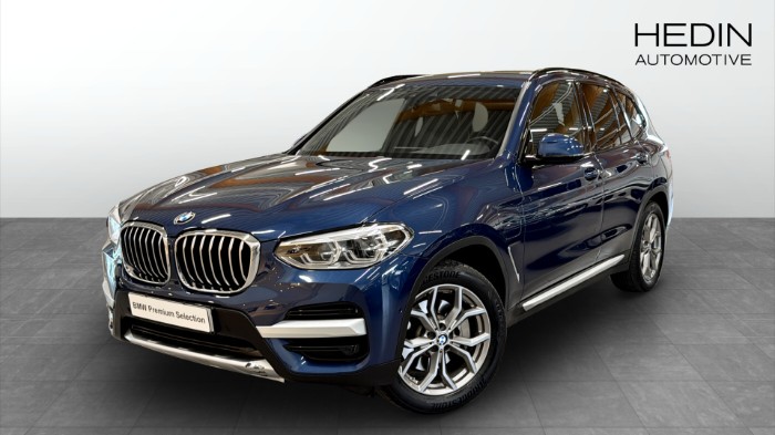 X3 xDrive 30e xLine Drag Rattvärme Adaptiva Led Backkamera