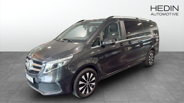 250d 4MATIC Avantgarde / El dörrar / Navigation / Dragkrok