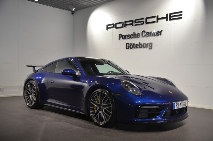 Carrera 4S