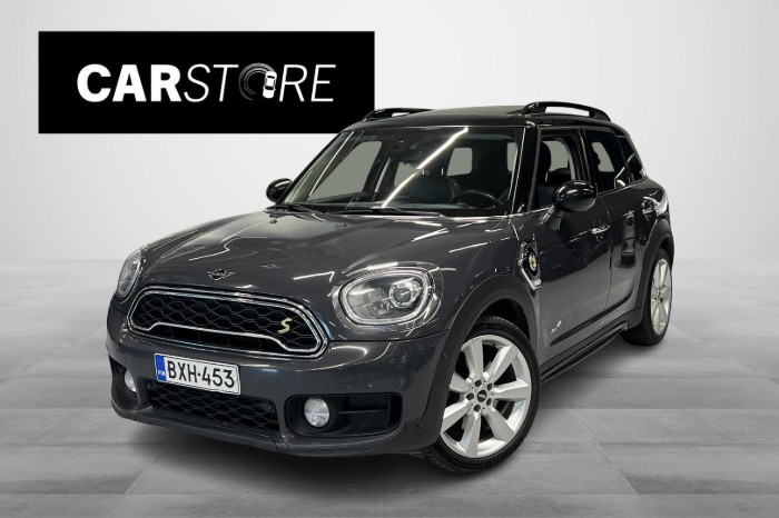 Cooper SE ALL4 Maximise // Chili / Mukautuva Vakkari / Panorama / Navi / Muistipenkki //