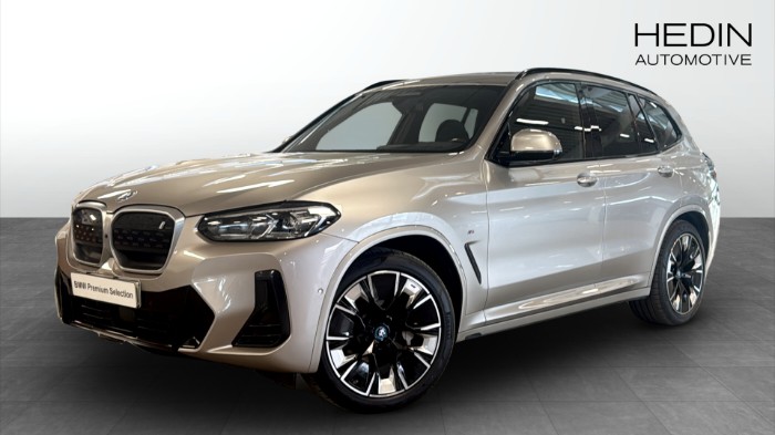 M-Sport Charged Plus H/K Head-Up Dragkrok