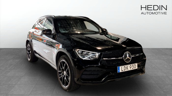 300 DE 4MATIC SUV // AMG // NIGHT // DRAG