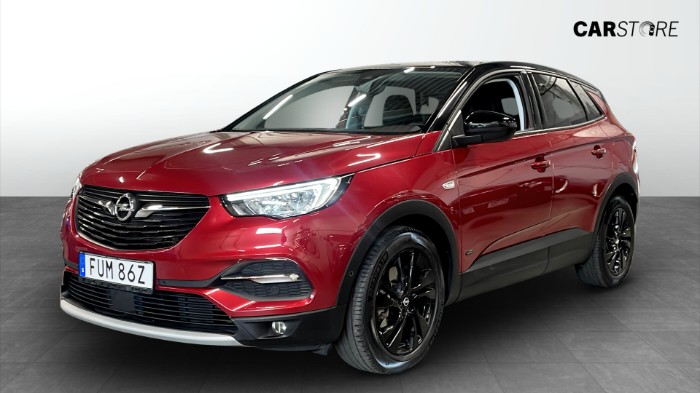 Plug-in hybrid, Navi, Apple carplay, Design line