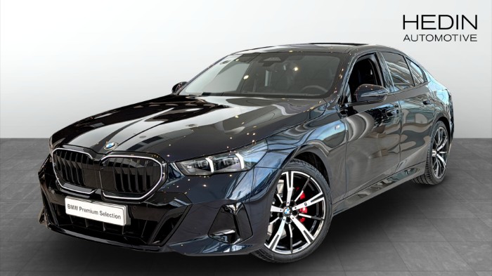 xDrive Sedan M Sport Pro Travelpaket Innovation Rattvärme 360