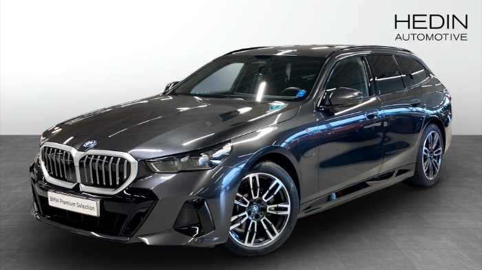 530E XDRIVE TOURING