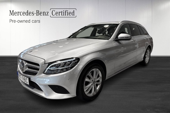 220 D 4M SE Edition / Dragkrok / Backkamera