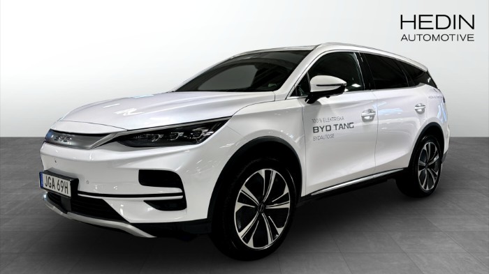 TANG FLAGSHIP EV - DEMO Demobil!