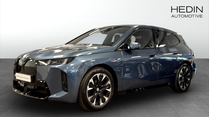 xDrive60 Charged M Sport Edition Drag