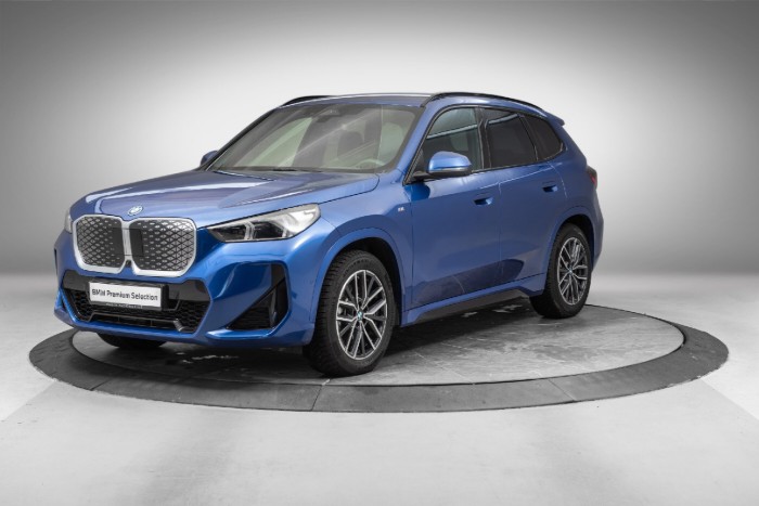 xDrive30 Fully Charged Premium E. (K)