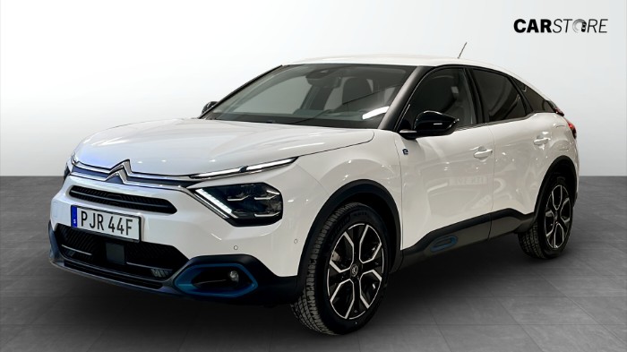 50KWH 136 Hk / HUD / Kamera / CarPlay