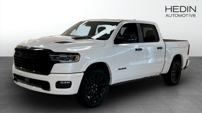 CREW CAB 4X4 LIMITED NIGHT RB/MTG