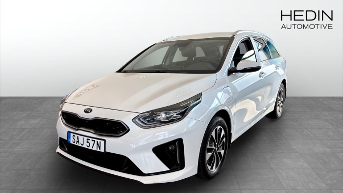 Plug-in Hybrid,141hk, Automat, nybilsgaranti kvar