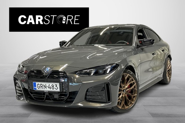 M50 xDrive // Kattoluukku / LCI / M Sport Pro / Nahat / Mukautuvat LED / Comfort Access //