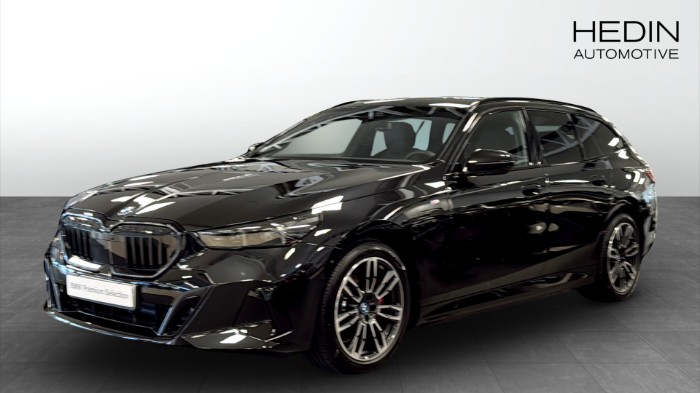 xDrive Touring M Sport Business Pro
