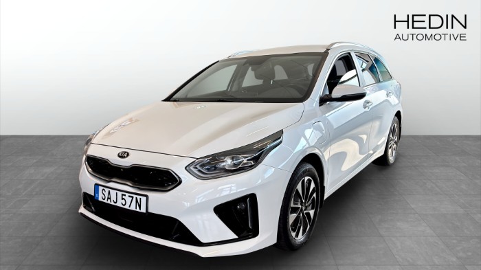 Plug-in Hybrid,141hk, Automat, nybilsgaranti kvar